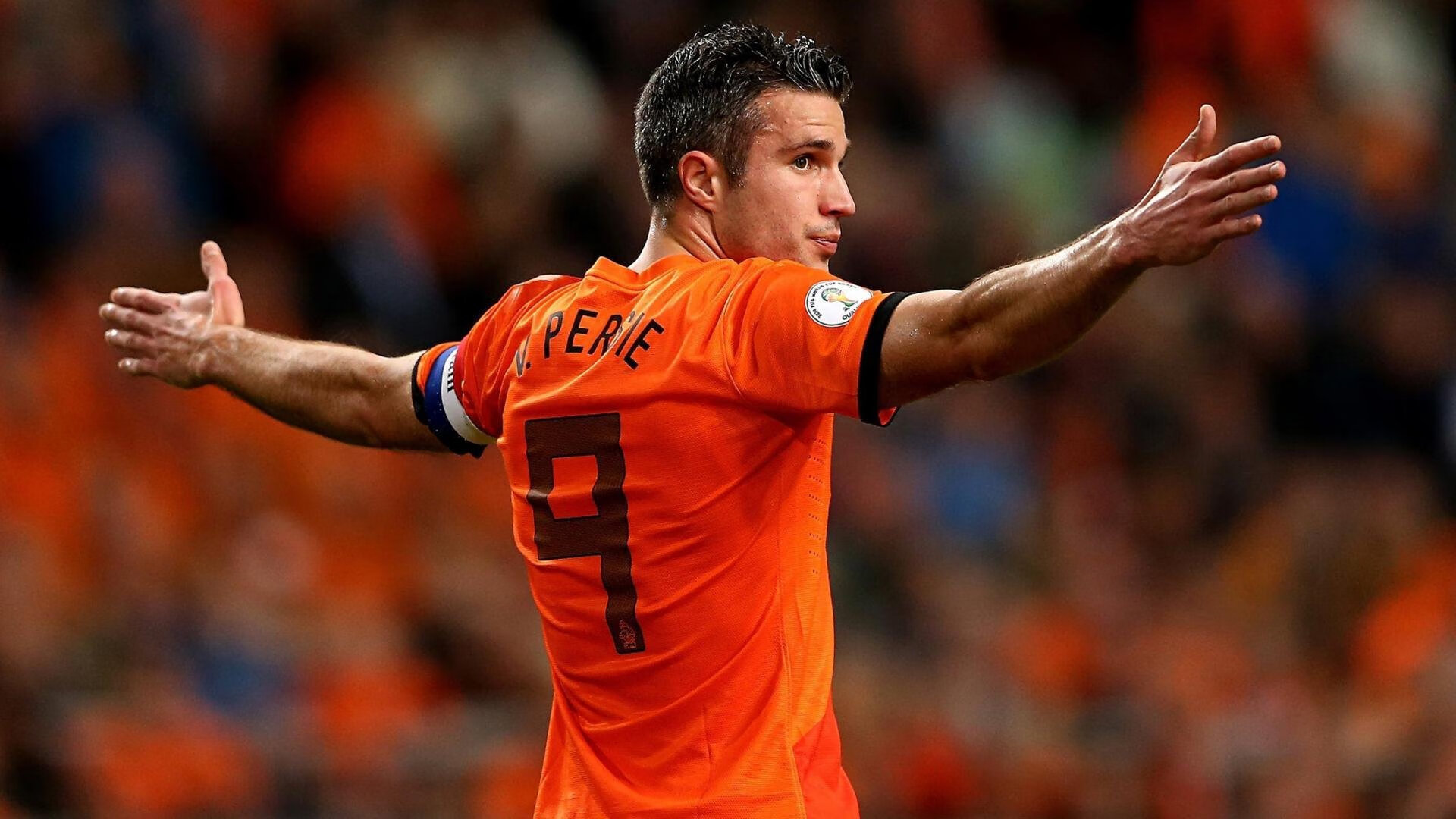 欧冠巅峰对决，球迷用心创造难忘回忆，欧冠相互战绩